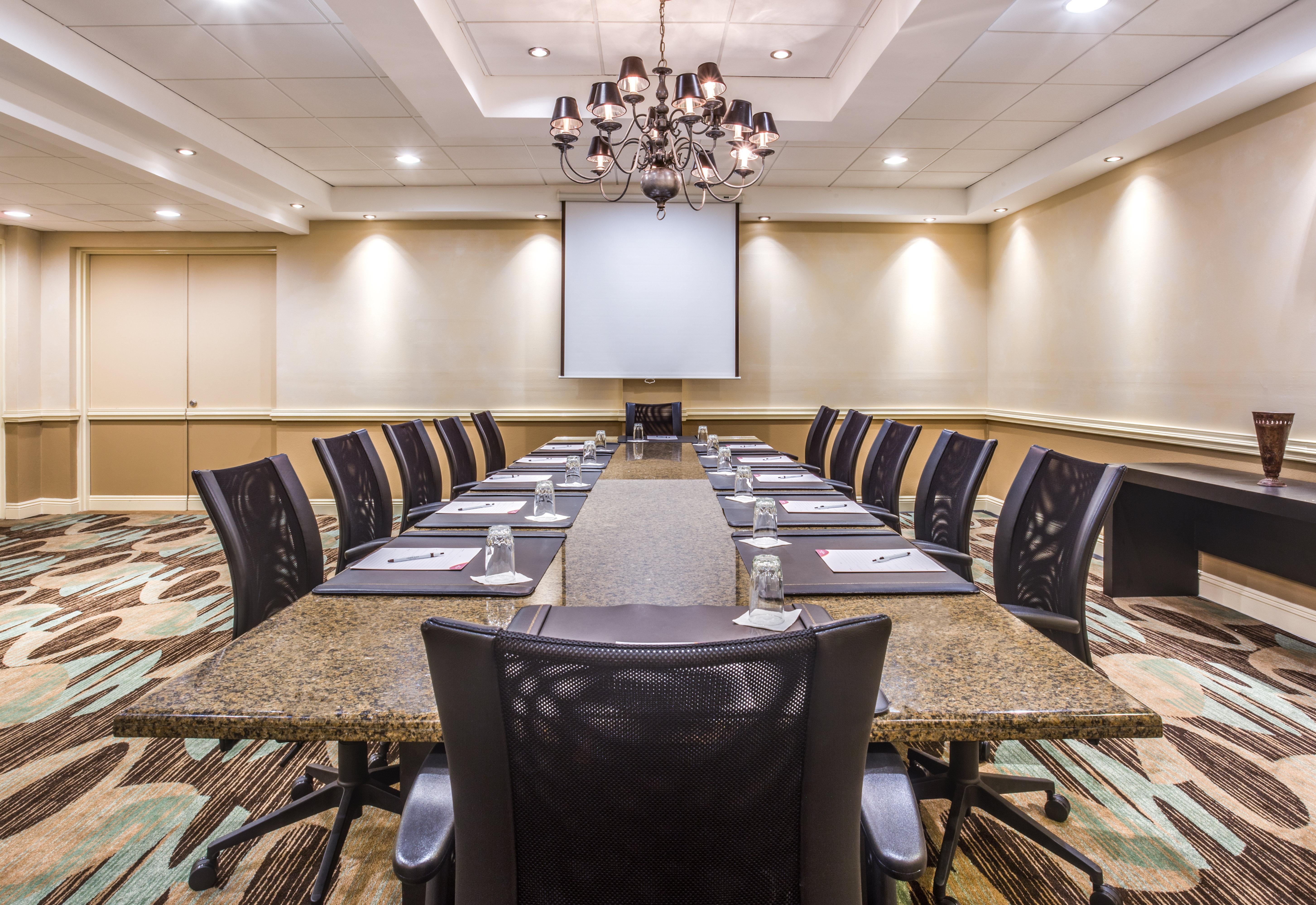 Hotel Crowne Plaza Executive Center Baton Rouge By Ihg Zewnętrze zdjęcie