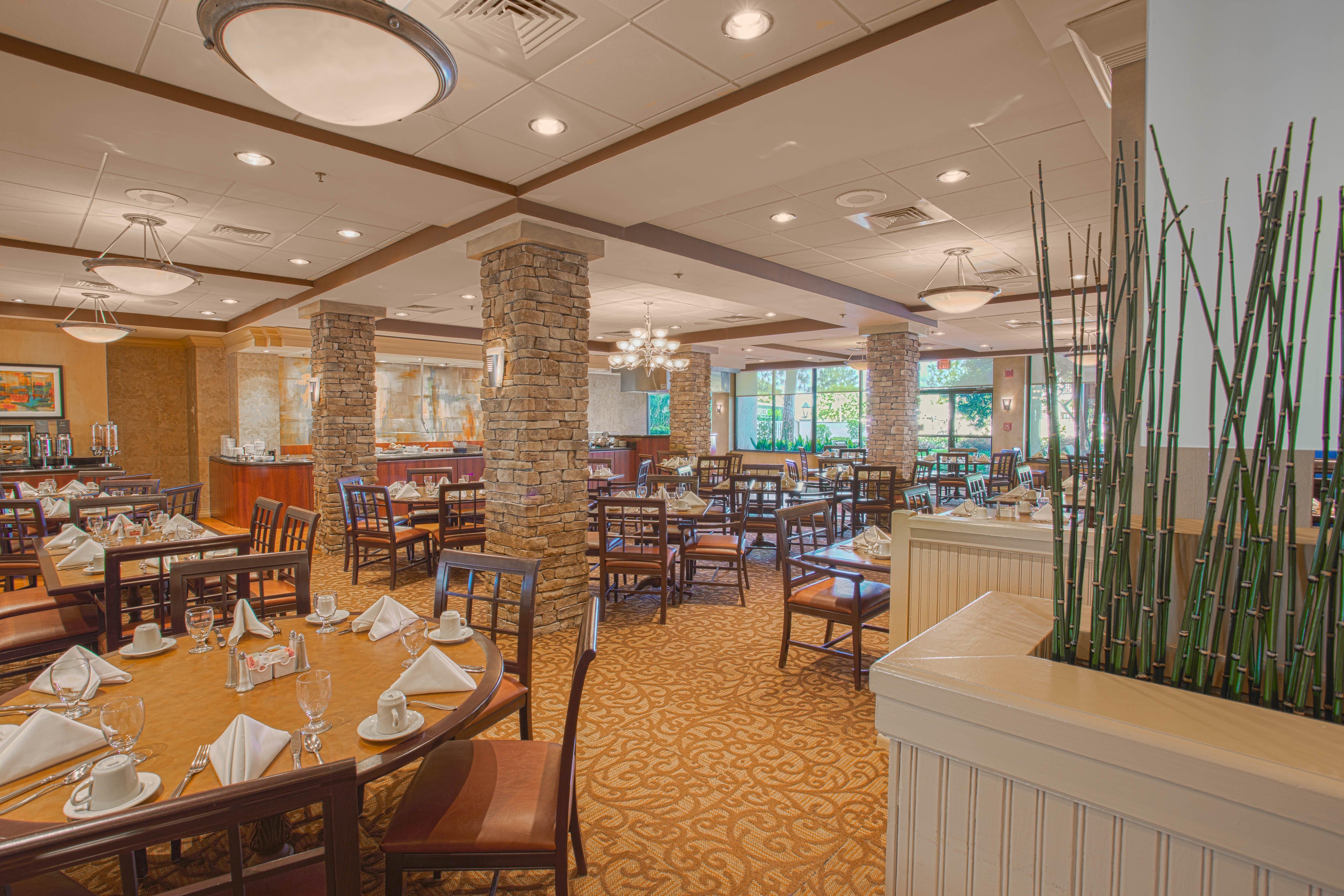 Hotel Crowne Plaza Executive Center Baton Rouge By Ihg Zewnętrze zdjęcie
