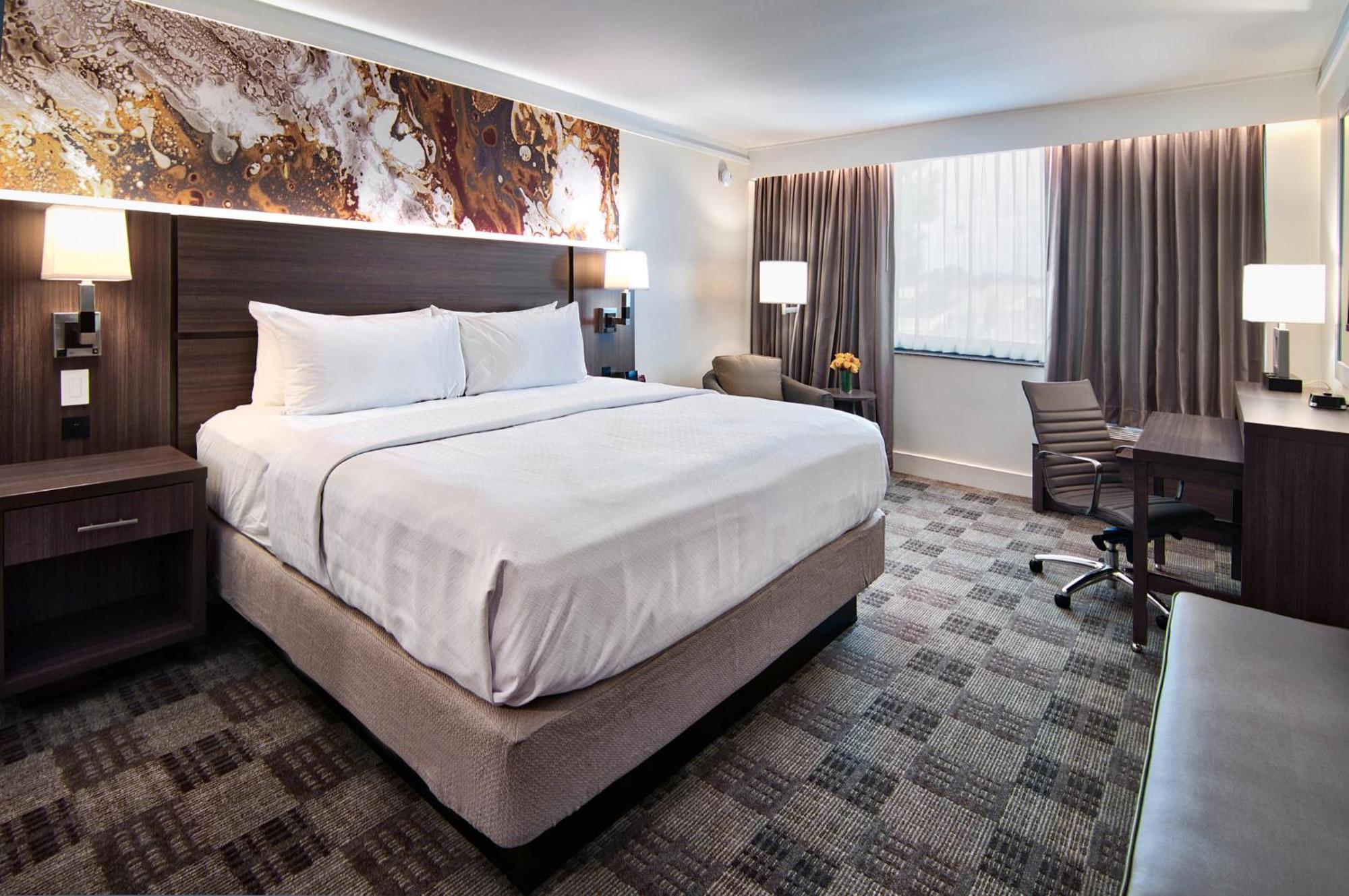 Hotel Crowne Plaza Executive Center Baton Rouge By Ihg Zewnętrze zdjęcie