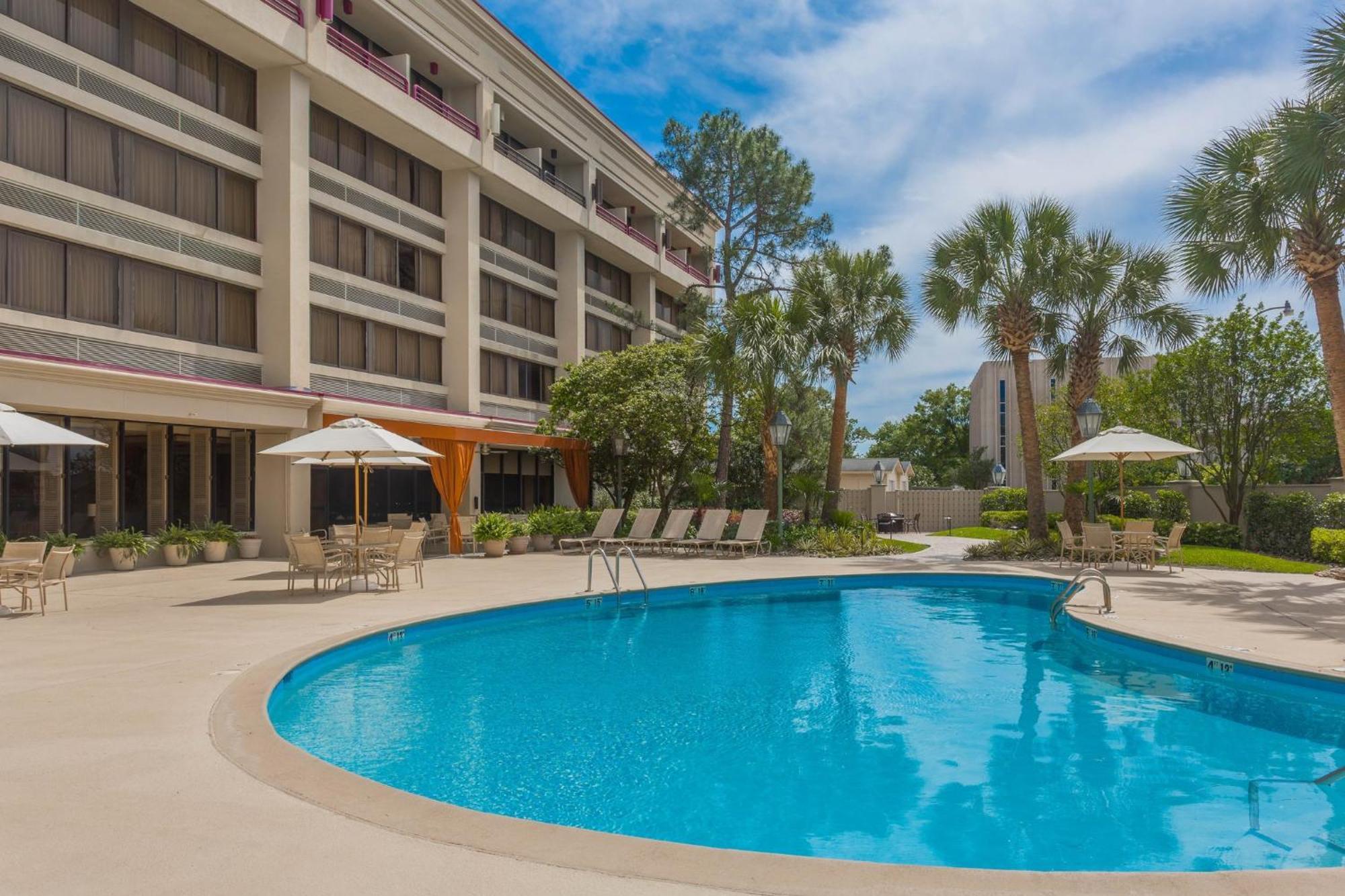 Hotel Crowne Plaza Executive Center Baton Rouge By Ihg Zewnętrze zdjęcie